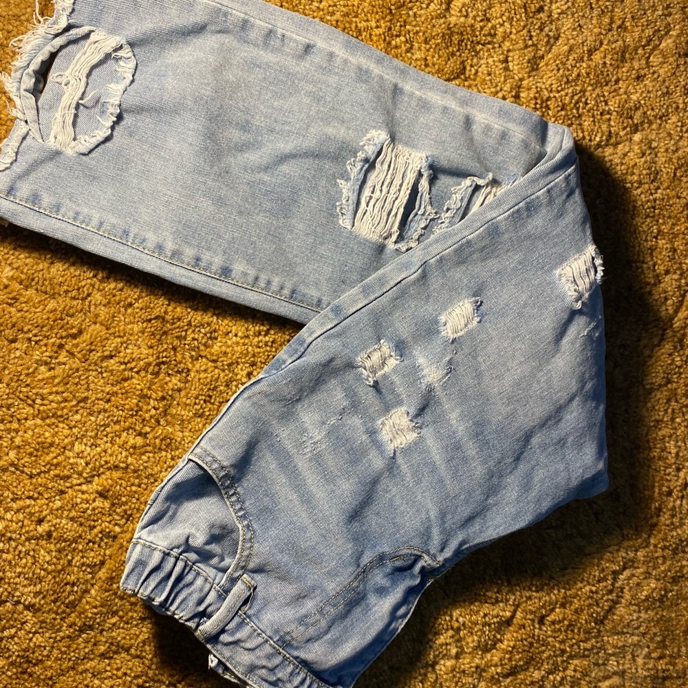 SHEIN Blue Boyfriend Distressed Jeans